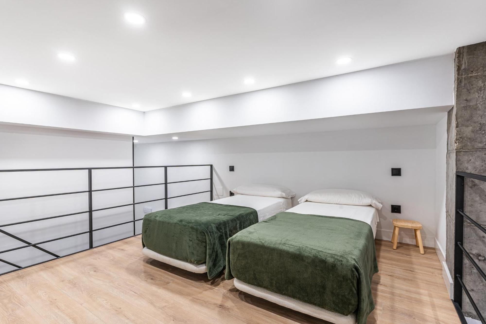 Vr Obregon Apartments Мадрид Екстериор снимка