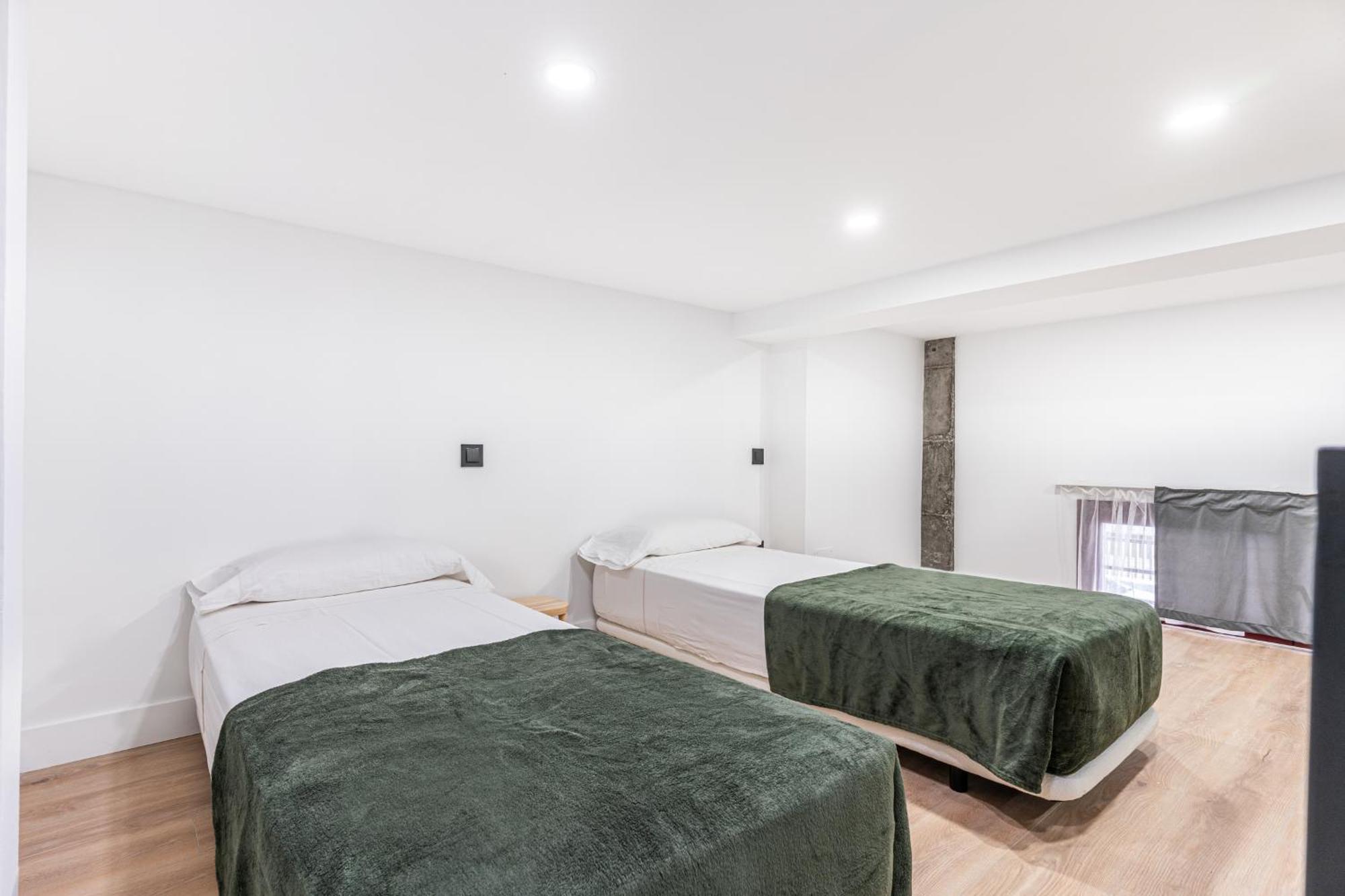 Vr Obregon Apartments Мадрид Екстериор снимка