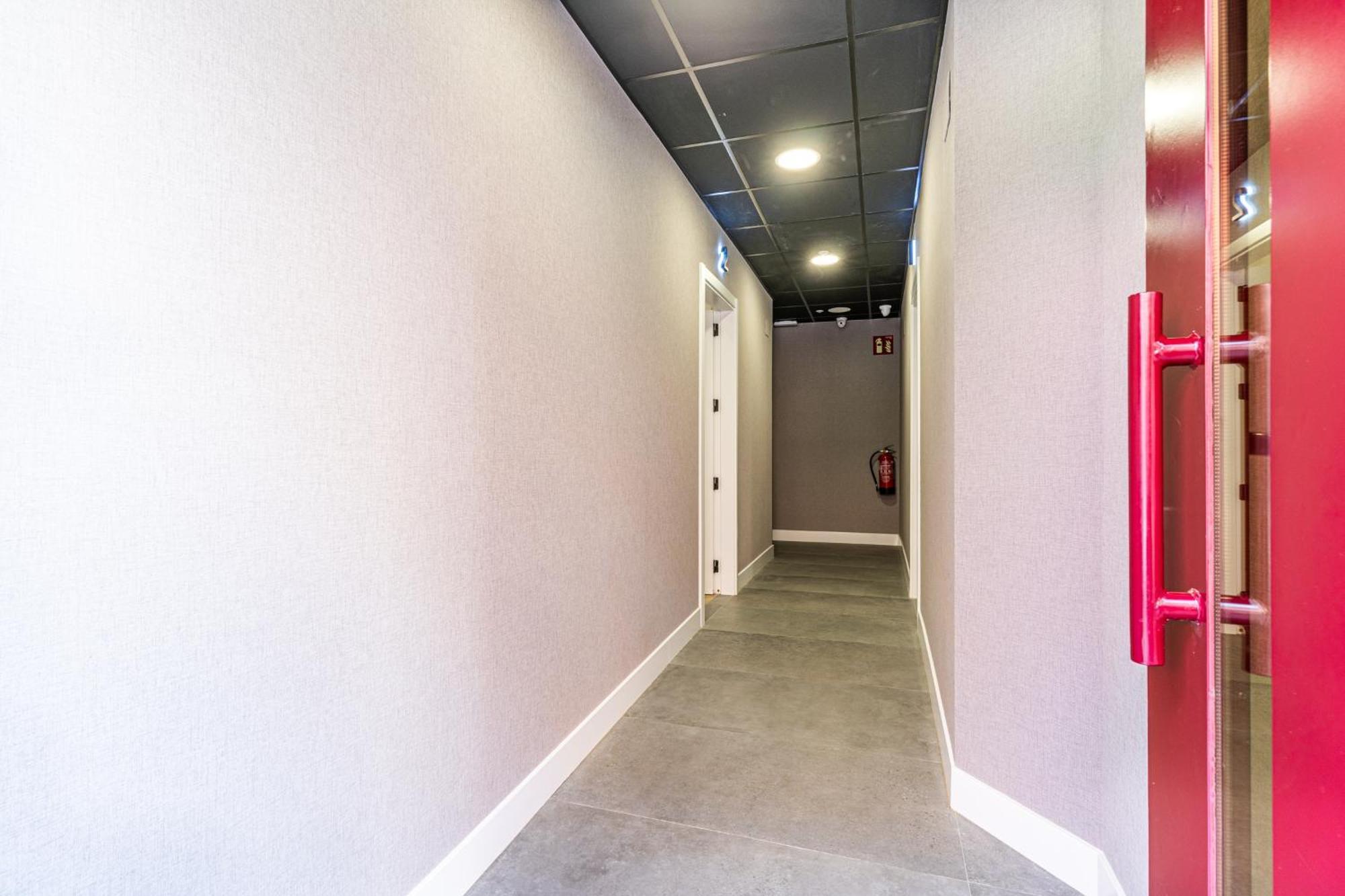 Vr Obregon Apartments Мадрид Екстериор снимка
