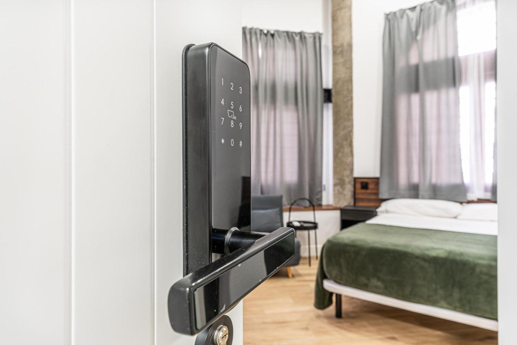 Vr Obregon Apartments Мадрид Екстериор снимка